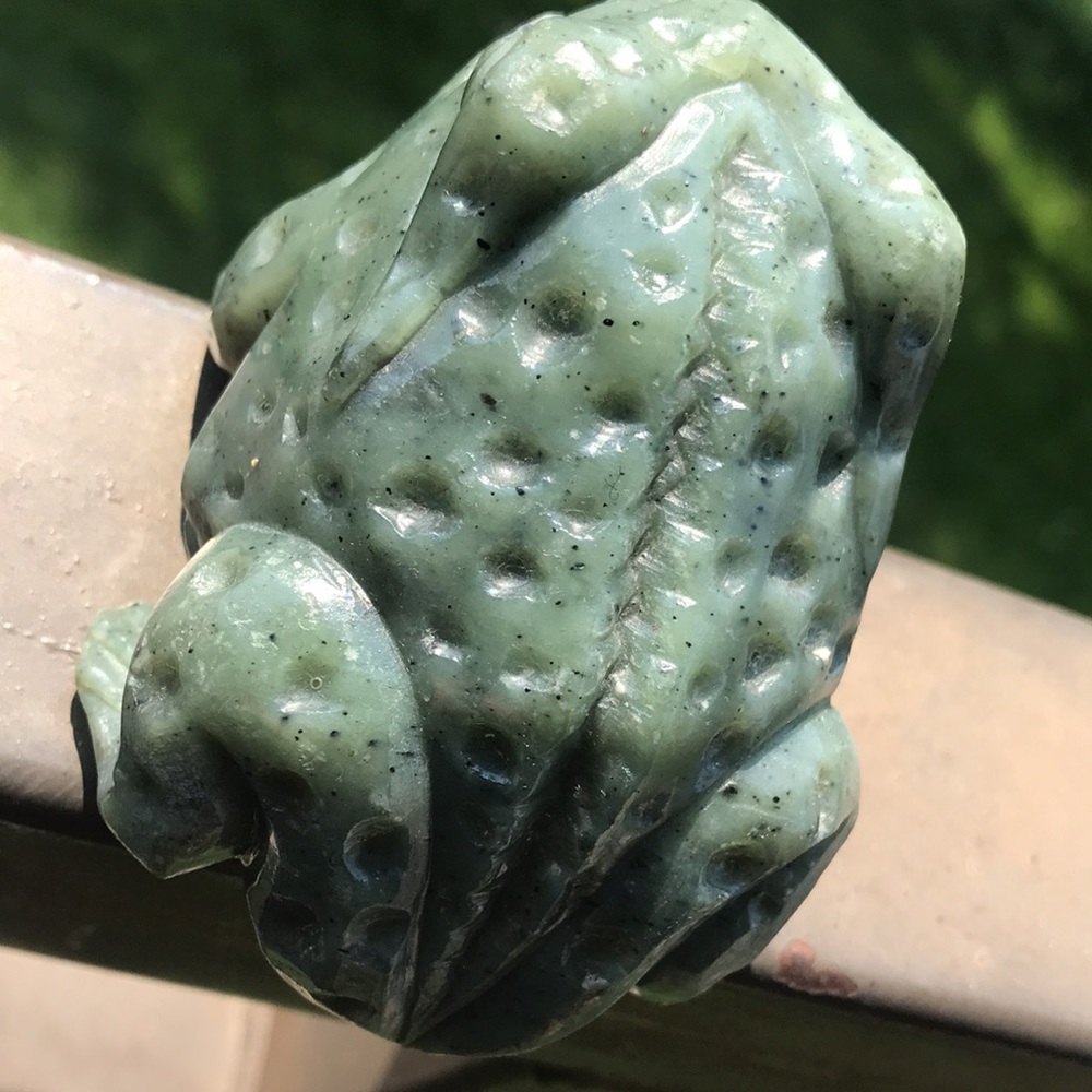 Vintage Heavy Jade Handcarved Frog Detailed - Picture 15 of 16